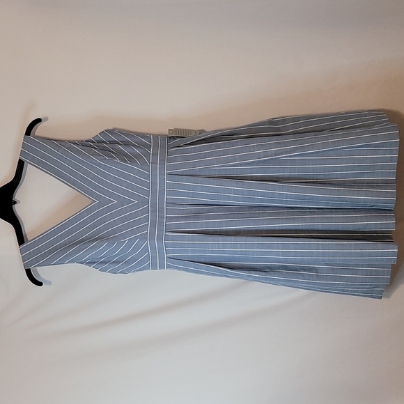 𝅺Gal Meets Glam Samantha Fit and Flare Dress - Picture 15 of 17